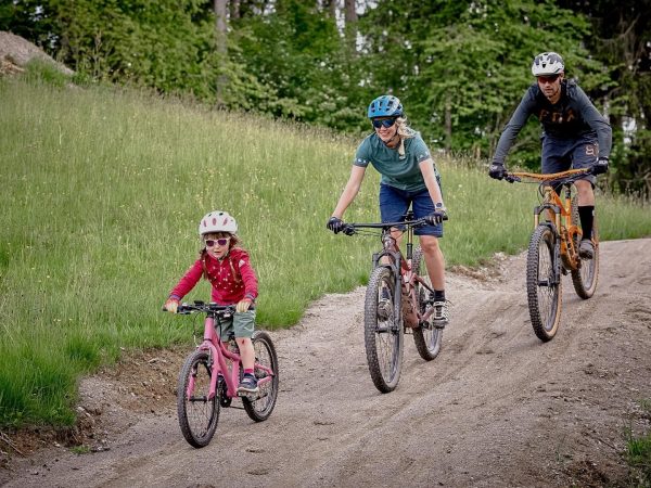 Radfahren-um-Urlau